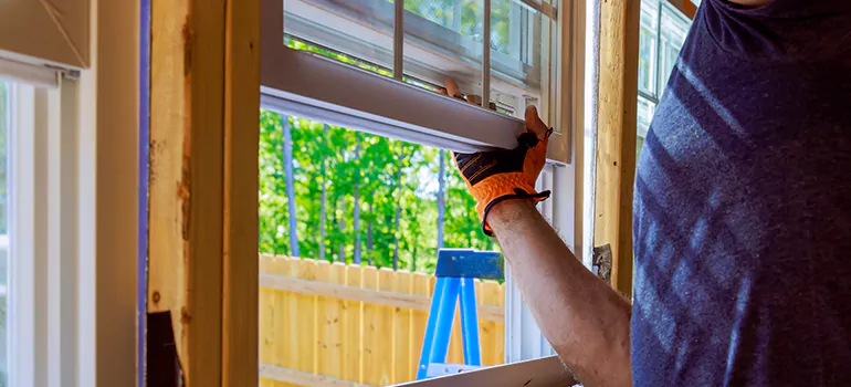 >Bay Window Curtain Rail Track in Wellington, FL
