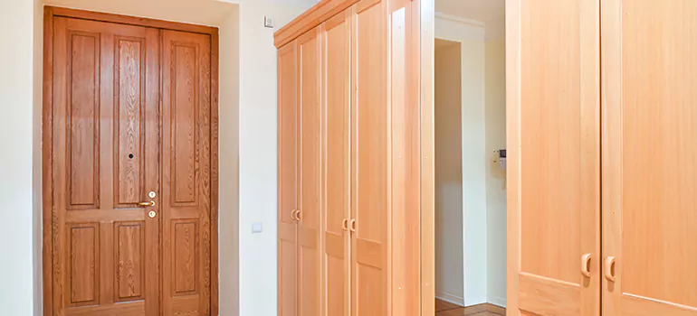 Glass Closet Door Repair in Wellington, FL